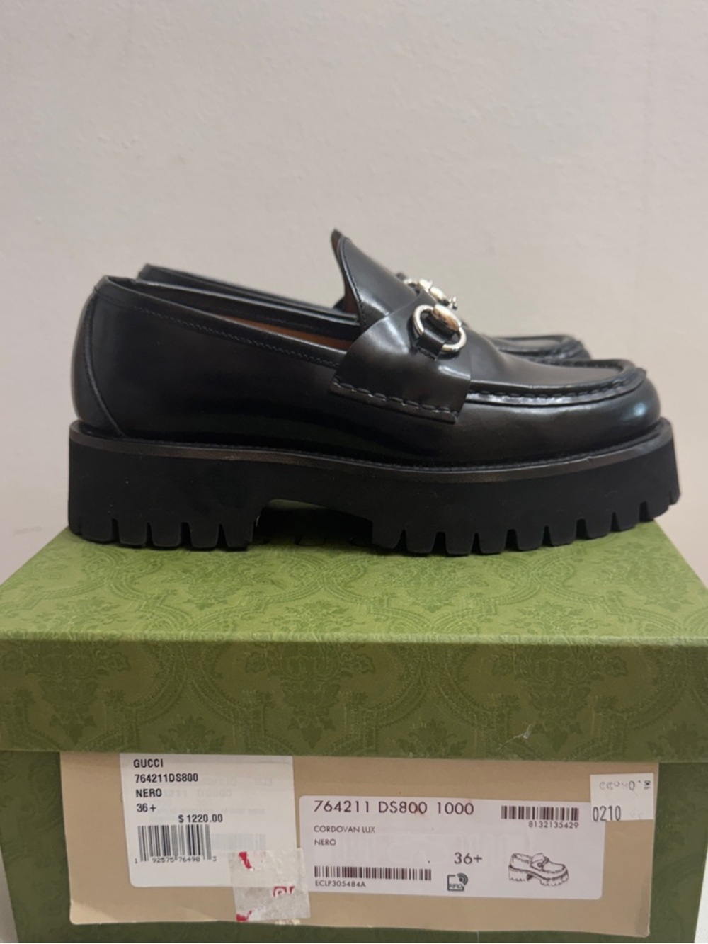 Gucci Black Leather Lug Sole Loafers with Silver Horsebit